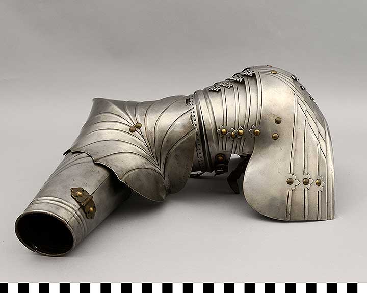 Thumbnail of Reproduction Gothic Armor: Left Pauldron  and Vambrace (1913.09.0002D)