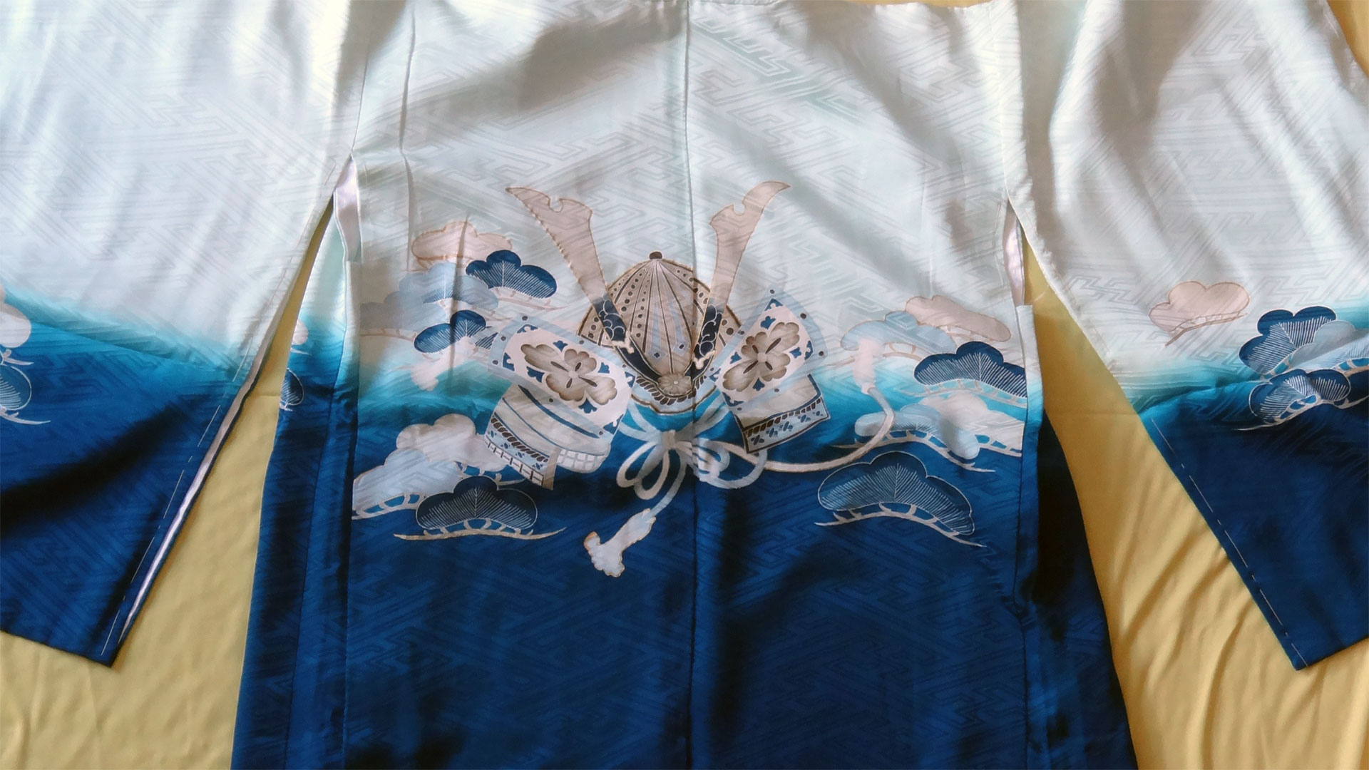 kimono jacket closeup