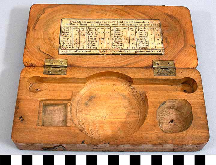 Thumbnail of Balance Scale Box (1930.06.0001A)