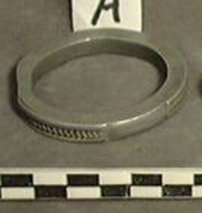 Thumbnail of Bracelet (1971.12.0023)