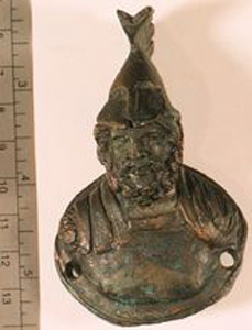 Thumbnail of Pendant with Head of Warrior (1900.53.0013)