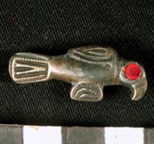 Thumbnail of Reproduction of Brooch (1914.11.0008)