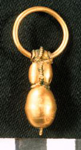 Thumbnail of Reproduction of Gold Drop Earring (1914.11.0011)