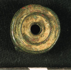 Thumbnail of Button (1924.02.0131)