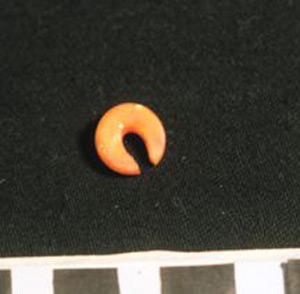 Thumbnail of Bead (1924.02.0538)
