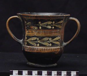 Thumbnail of Red Figure Kantharos, Cup (1925.03.0003)