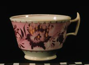 Thumbnail of Tea Service: Liverpool Lustreware Teacup (1934.01.0017)