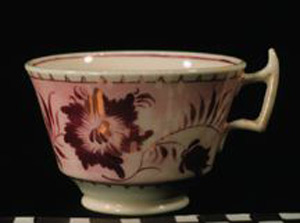 Thumbnail of Tea Service: Liverpool Lustreware Teacup (1934.01.0018)