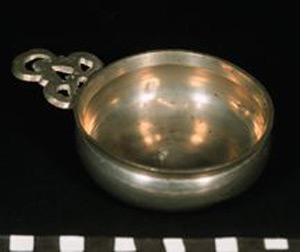 Thumbnail of Reproduction of a Miniature Porringer (1934.01.0091)