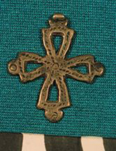 Thumbnail of Pendant: Cross (1971.05.0027)