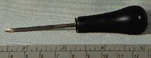 Thumbnail of Leatherworking Awl (1901.05.0008B)