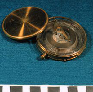 Thumbnail of Sundial and Compass, Lid (1929.10.0001B)