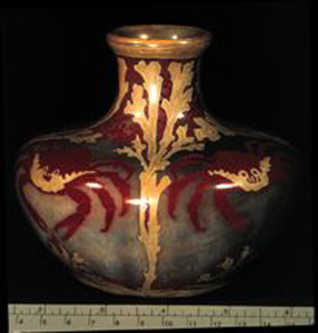 Thumbnail of Pilkington Vase ()
