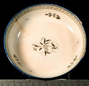 Thumbnail of Saucer (1934.01.0066)