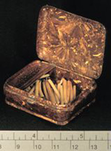 Thumbnail of Hinged Matchbox and Waxed Matches (1944.03.0093)