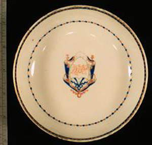 Thumbnail of Saucer (1948.04.0004B)