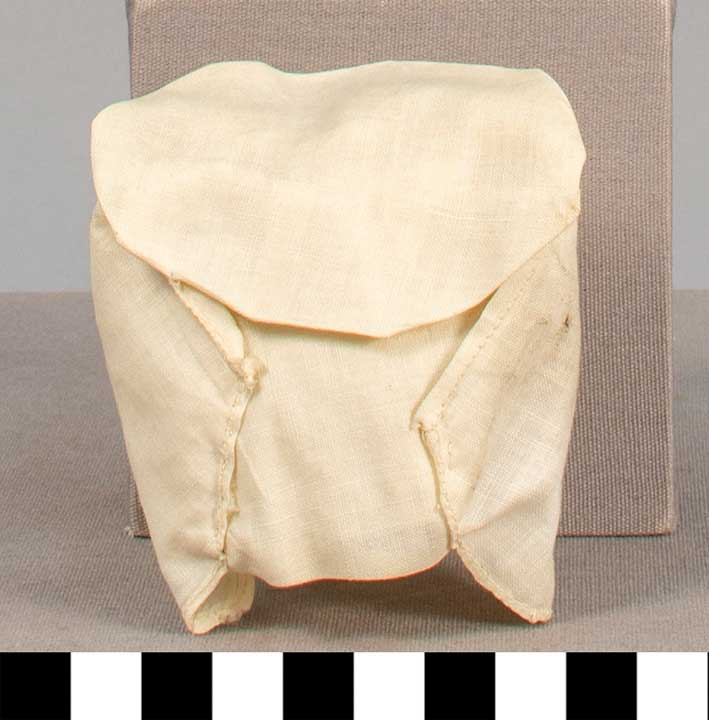 Thumbnail of Female Doll: Bonnet (1913.07.0024C)