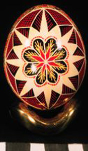 Thumbnail of Pysanka, Easter Egg (1975.04.0006)