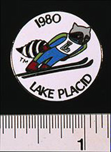 Thumbnail of Commemorative Olympic Pin: "1980 Lake Placid" (1980.09.0008)