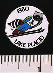 Thumbnail of Commemorative Olympic Pin: "1980 Lake Placid" (1980.09.0008)