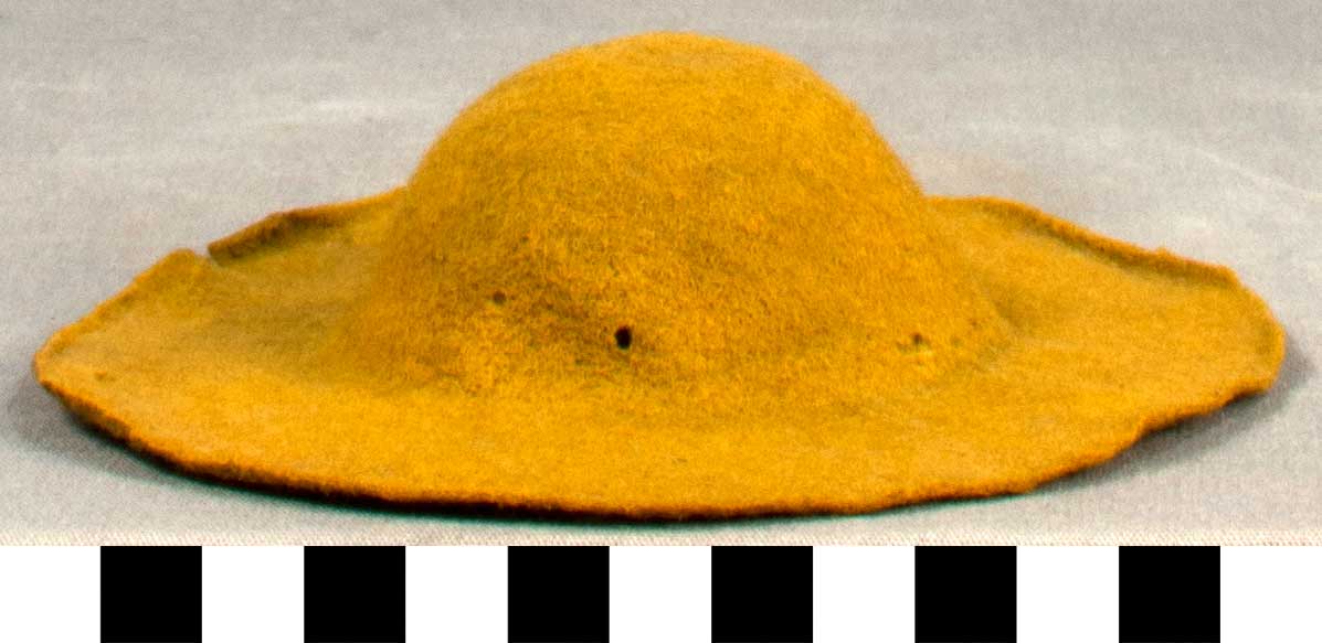 Thumbnail of Male Doll: Hat (1913.07.0011C)