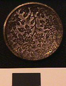 Thumbnail of Button (1972.21.0351D)