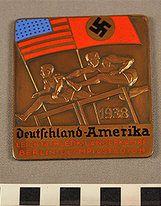 Thumbnail of Commemmorative Plaque: 1938 Deutschland-Amerika Leichtathletik (1977.01.0631)