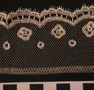 Thumbnail of Lace Trim (1984.05.0012)