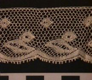 Thumbnail of Lace Trim (1984.05.0023)