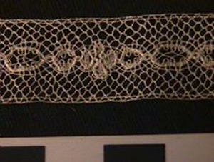 Thumbnail of Lace Insert (1984.05.0024)