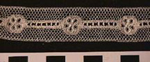 Thumbnail of Lace Trim Fragment (1984.05.0026)