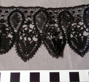 Thumbnail of Lace Trim (1901.06.0003)