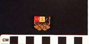 Thumbnail of Commemorative Olympic Pin:  "1980 Moscow/USA" (1901.14.0012)