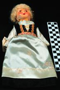 Thumbnail of Female Doll (1943.01.0001)