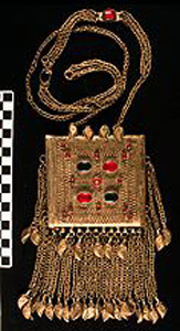 Thumbnail of Pendant Box Necklace (1994.12.0003)