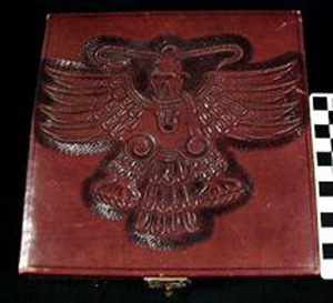 Thumbnail of Medal Case: The National Decoration of the Mexican Order of the Aztec Eagle Badge  (1977.01.0055B)