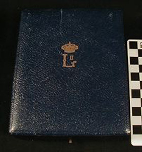 Thumbnail of Medal Case: Grand Officer Order of Leopold II (1977.01.0064B)