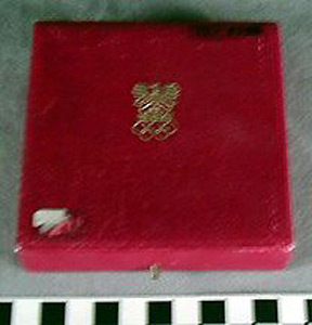 Thumbnail of Olympic Commemorative Medallion Case:  "Olympische Festwochen" (1977.01.0533B)