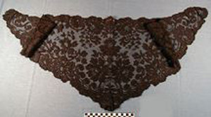 Thumbnail of Mantilla, Veil or Shawl (1980.12.0002)