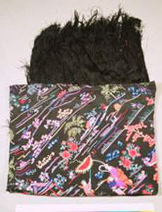 Thumbnail of Silk Shawl (1987.02.0010)