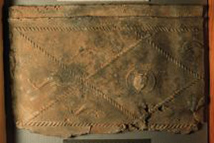 Thumbnail of Sarcophagus Rim Fragment (1989.09.0003)