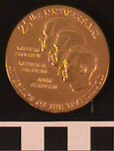 Thumbnail of Commemorative Medal: 25th Anniversary of the Invention of the Transistor Presented by the Institute of Electrical and Electronics Engineers, Inc. (1991.04.0019A)