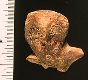Thumbnail of Figurine Fragment: Head and Left Shoulder (1998.18.0192)