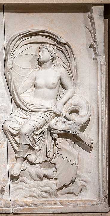 Thumbnail of Plaster Cast Frieze of Ara Pacis: Tellus ("Earth") Panel, Right (1914.04.0014C)