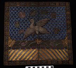 Thumbnail of Mandarin Square, Rank Badge (1944.03.0097A)