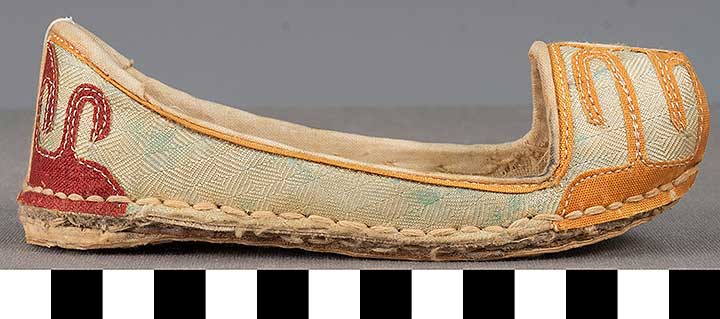 Thumbnail of Boy’s Slipper (1998.15.0001F)