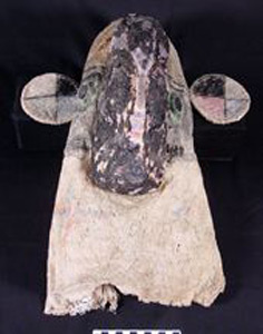 Thumbnail of Peleacon Bark Cloth Mask (2000.01.0053)