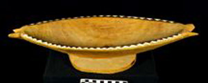 Thumbnail of Tapiy, Tepi, Platter ()