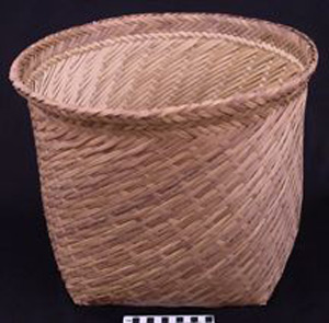 Thumbnail of Basket (2001.05.0015)