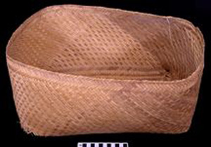 Thumbnail of Basket Lid (2001.05.0059B)